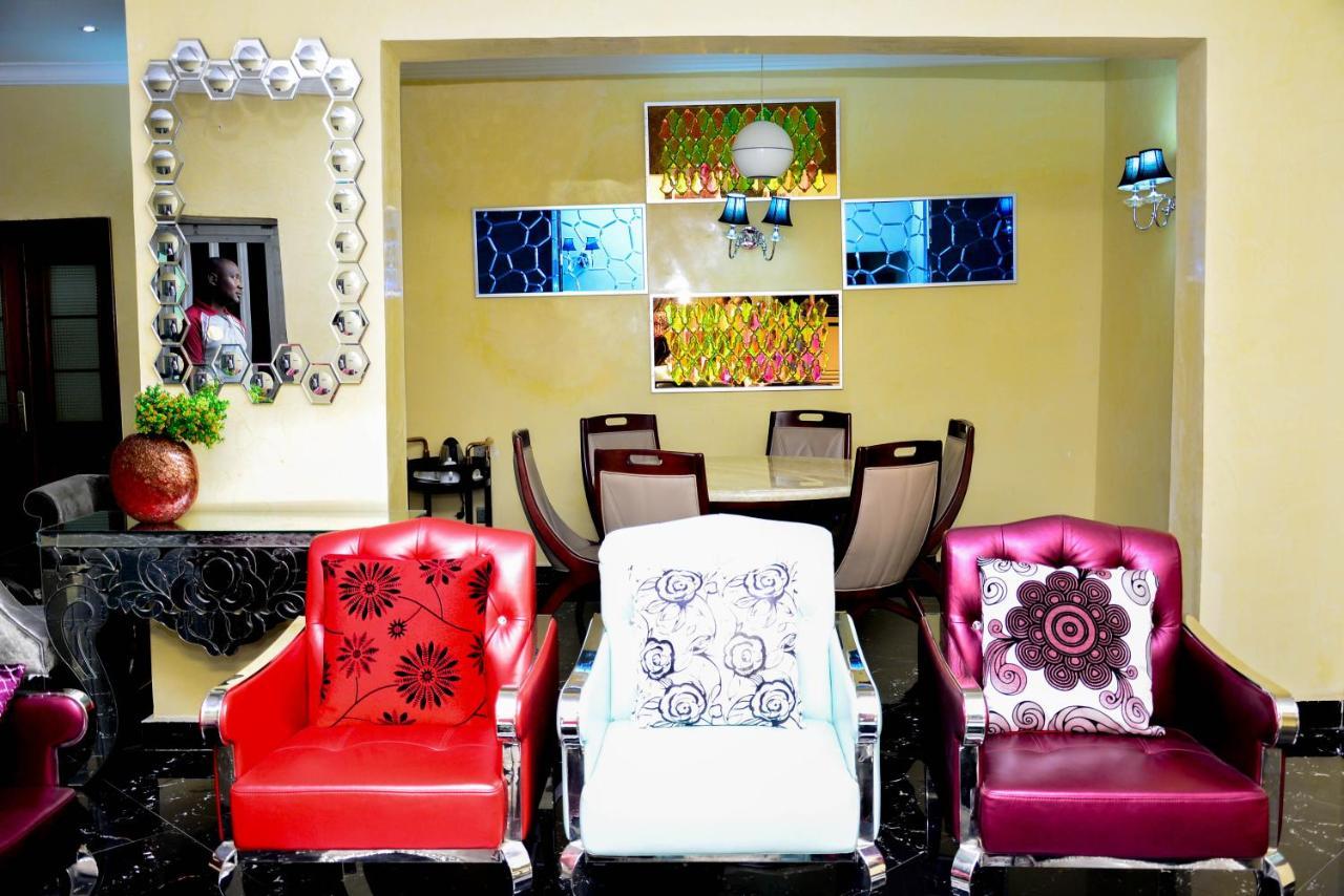 Crystal House International Hotel Ilorin Bagian luar foto