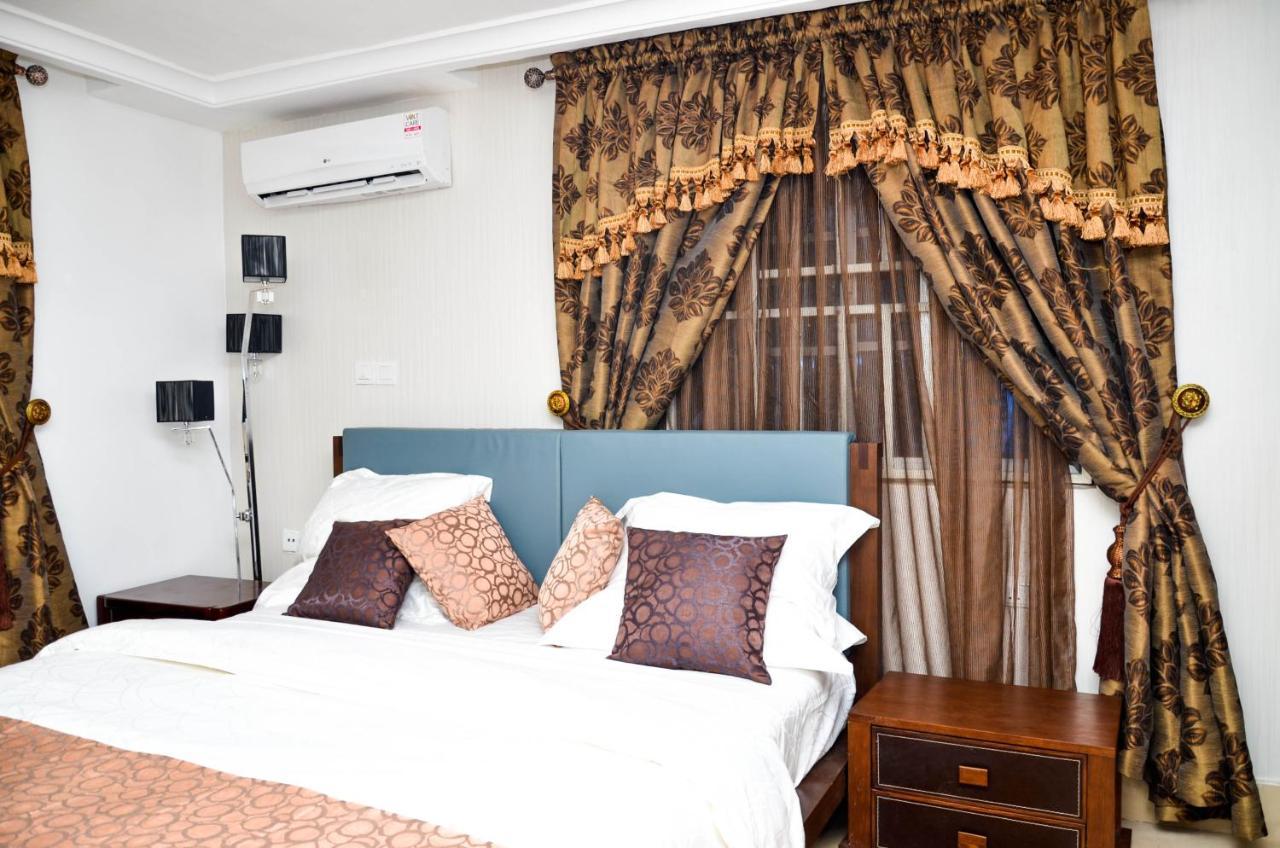 Crystal House International Hotel Ilorin Bagian luar foto