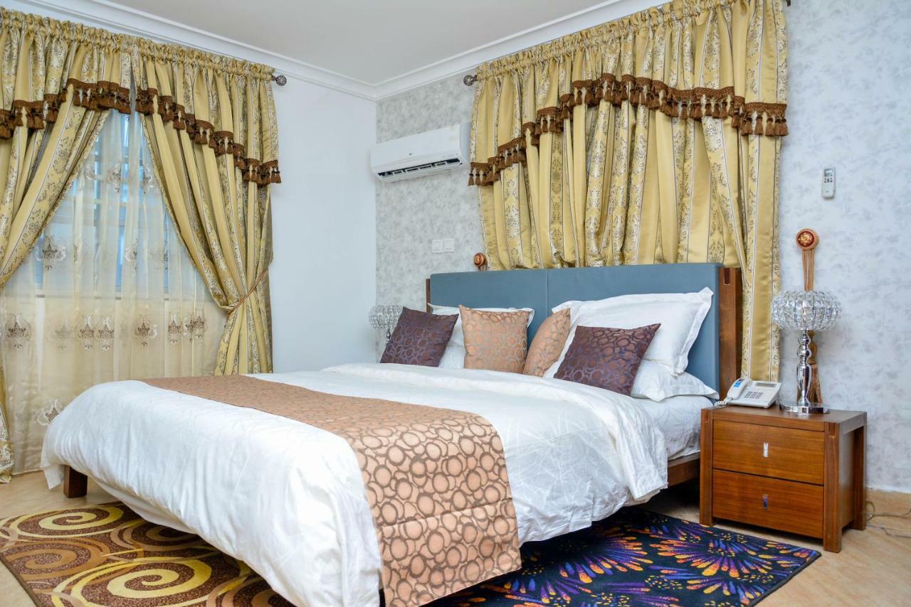 Crystal House International Hotel Ilorin Bagian luar foto