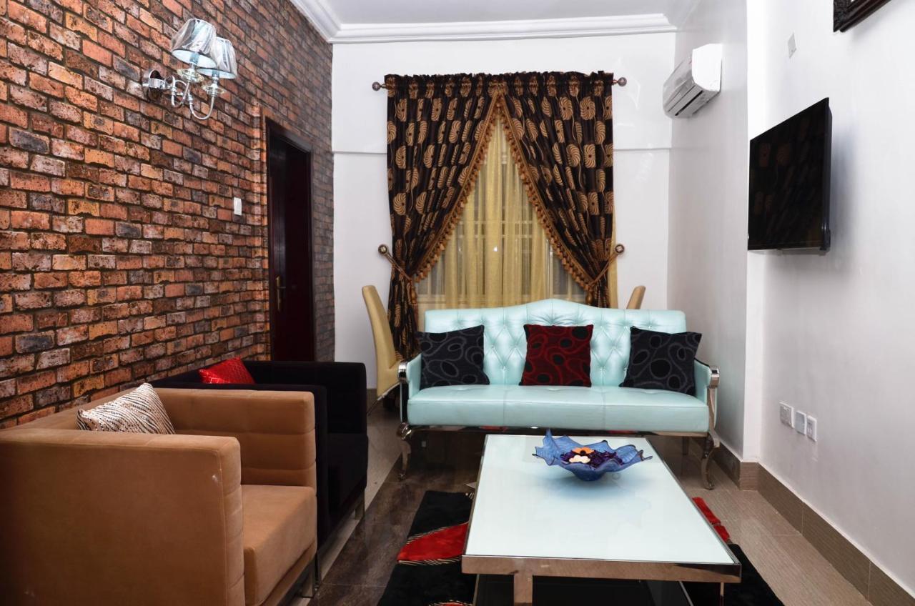Crystal House International Hotel Ilorin Bagian luar foto