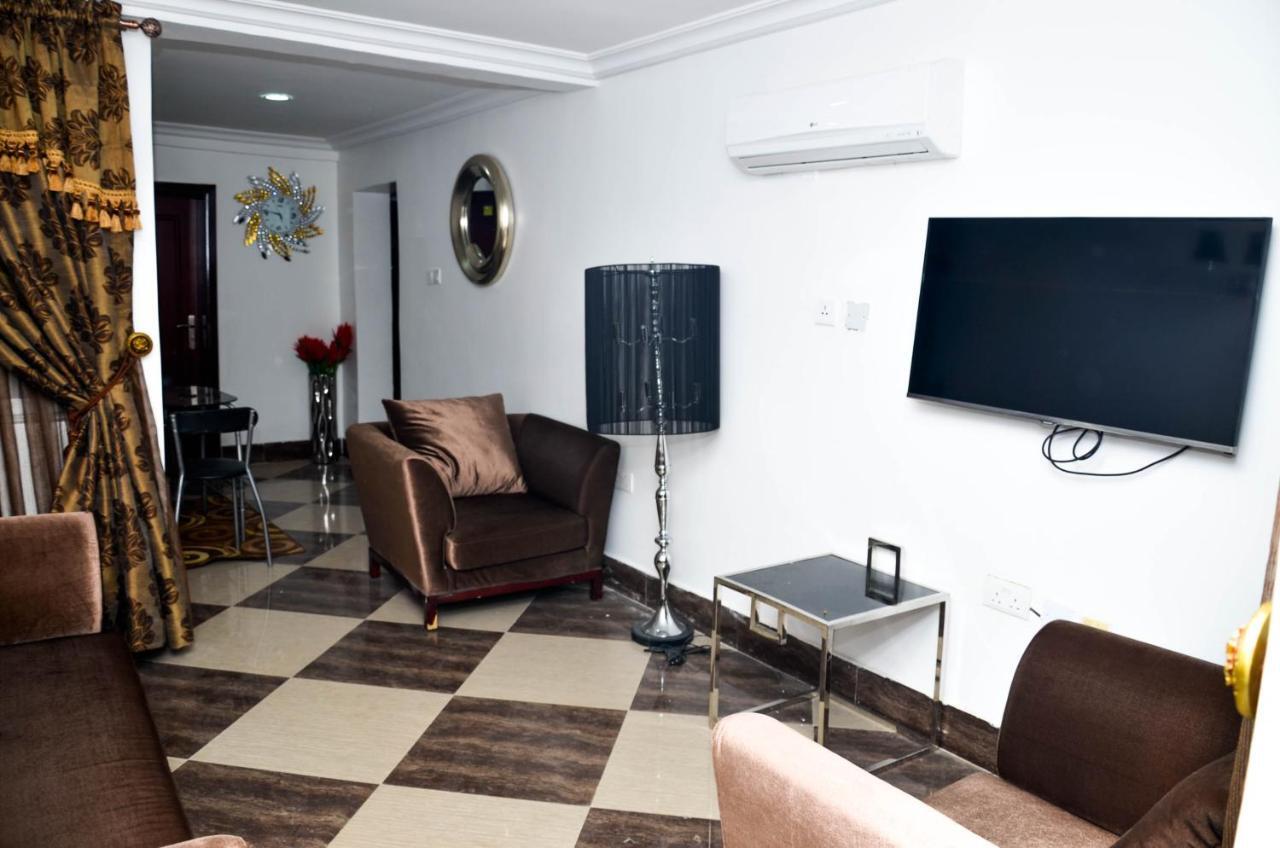 Crystal House International Hotel Ilorin Bagian luar foto